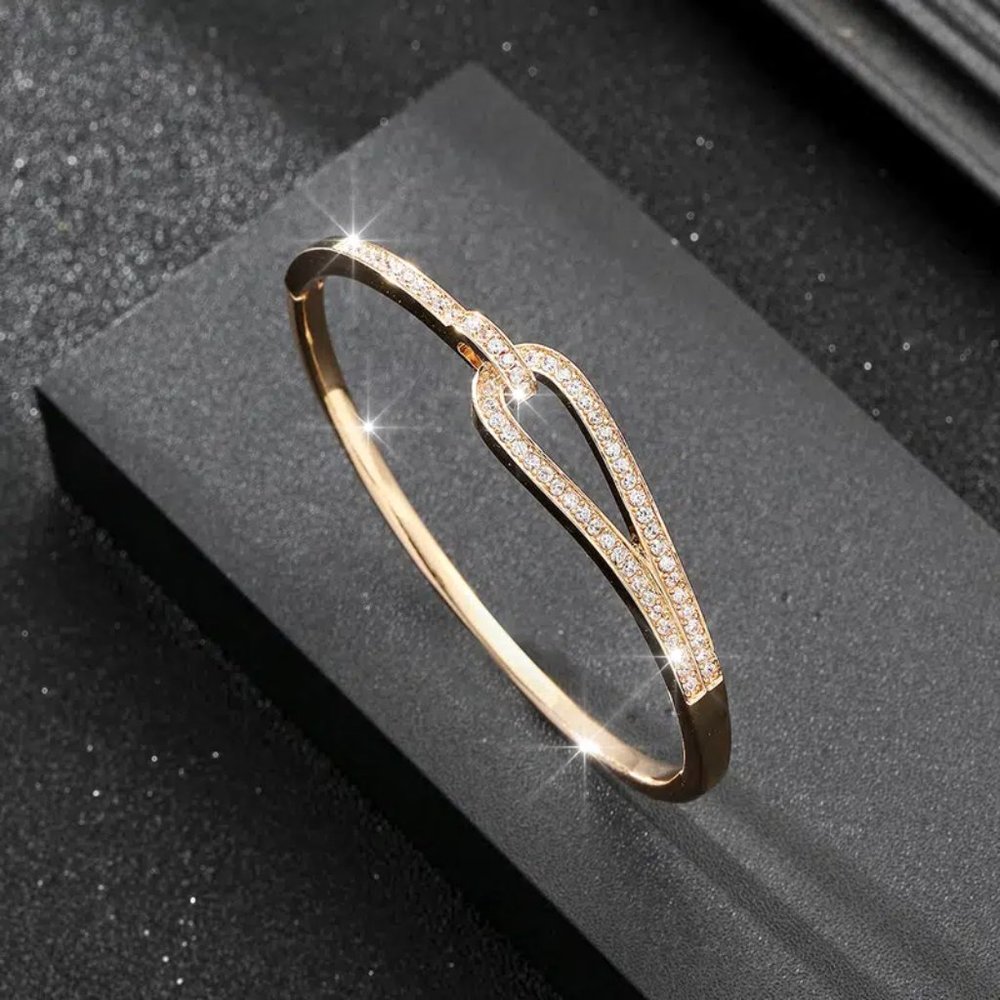 BOGO 50% Off NWT White Zirconia 18K Copper Bracelet